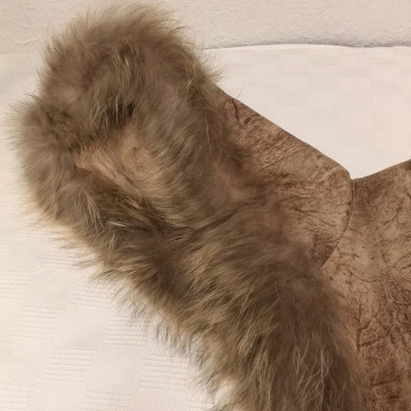 CEDRICS LEATHER RABBIT FUR COAT - Picture 8 of 8